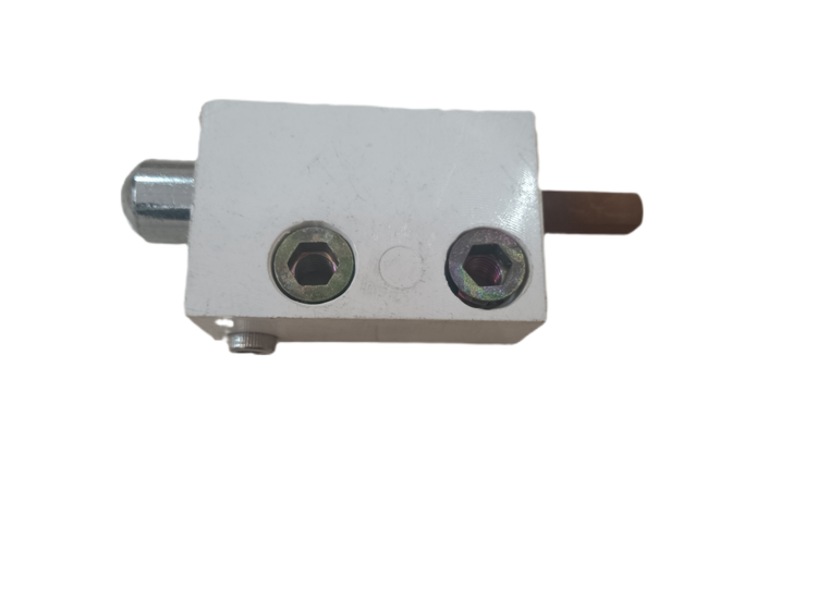 لولای درب دستگاه بستنی قیفی؛ لولای مقاوم برای اتصال و باز و بسته شدن روان درب دستگاه