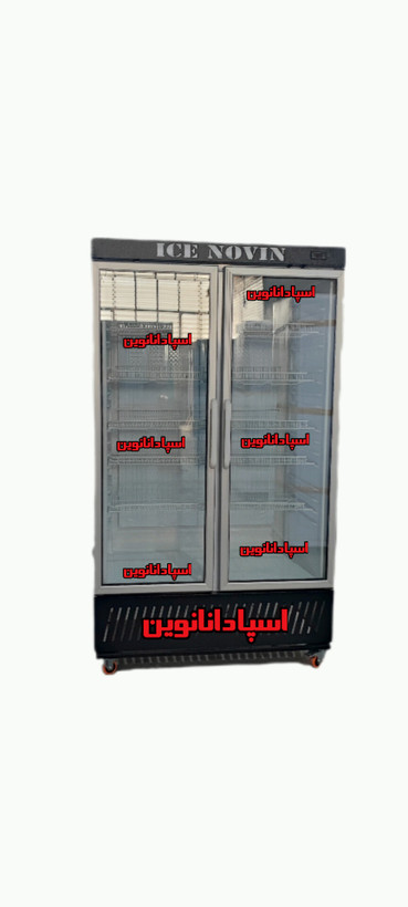 تصویر یخچال ایستاده دو درب ۱۲۰ سانتی صنعتی با درب شیشهای ویترینی و ظرفیت بالا مناسب فروشگاه و کافیشاپ